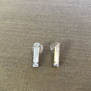 Kendra Scott earrings